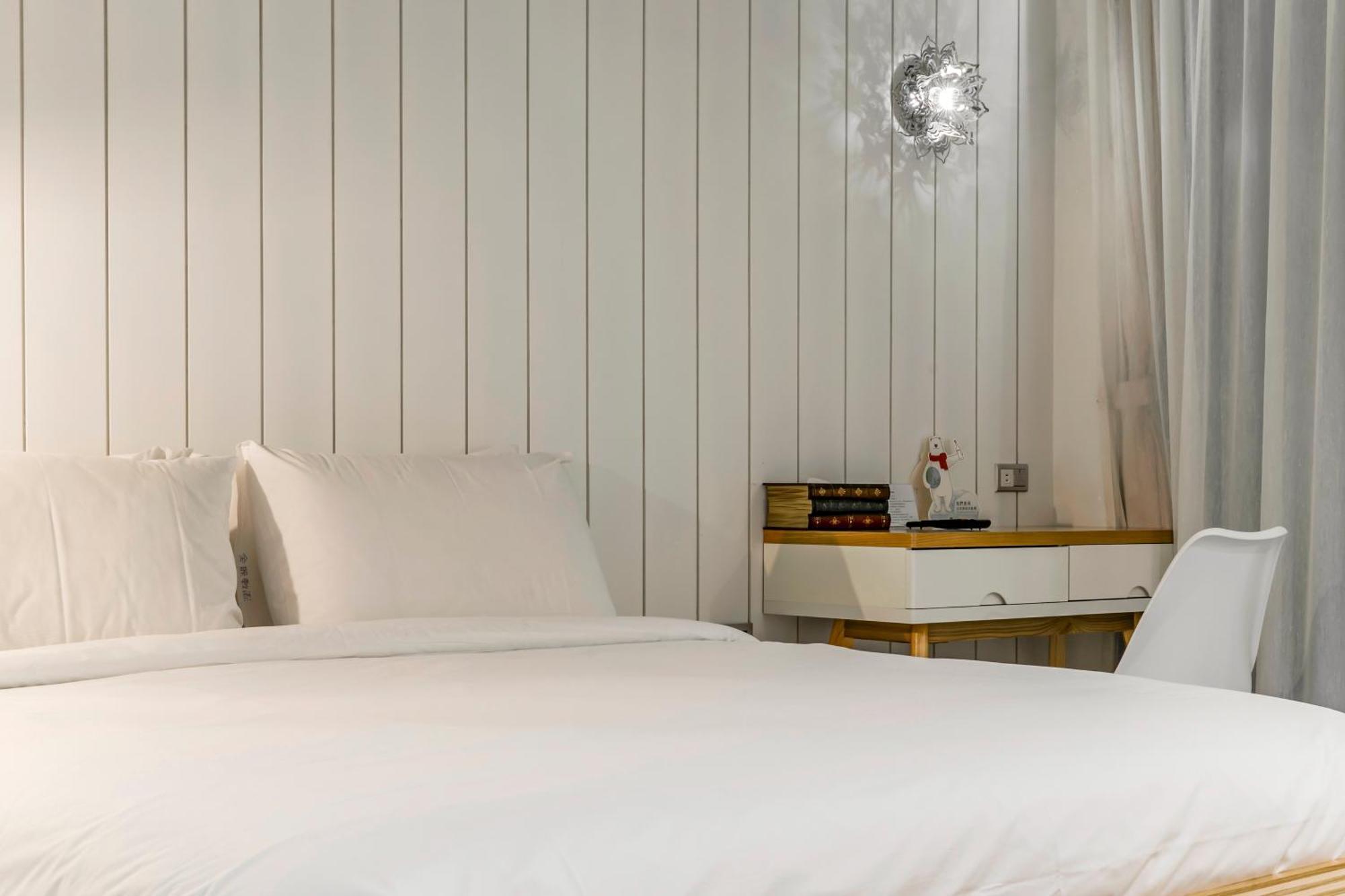 Han Yan Design Hotel Юйчи Экстерьер фото